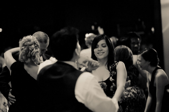 austin wedding photographer at spicewood vineyards texas