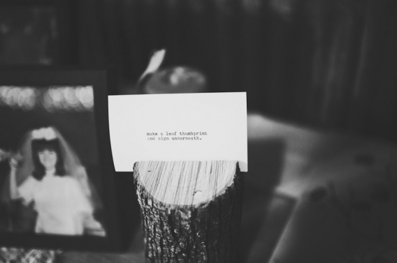 make a leaf thumbprint