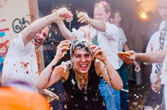 raw egg food fight