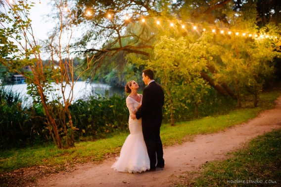 bride and groom portraits at laguna gloria