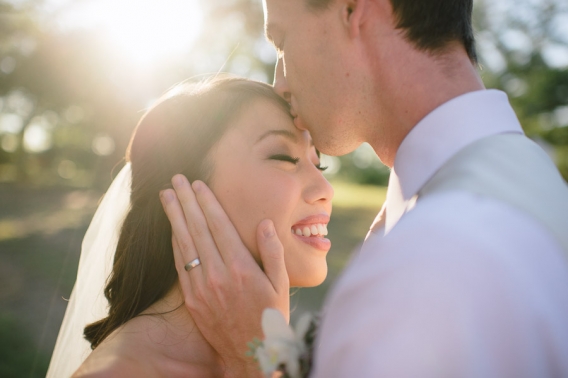 bride and groom portraits at kindred oaks