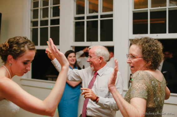 reception dancing at star hill ranch
