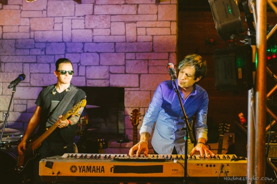 hot keyboardist