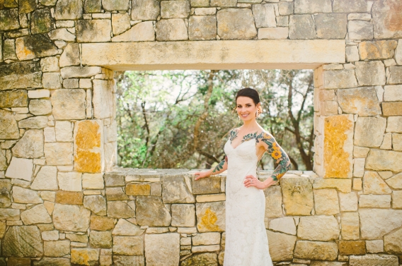 gorgeous bridal at la travaasa wedding austin