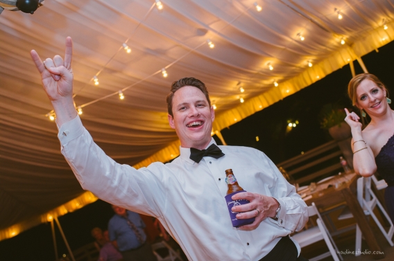groom longhorn fan