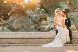 ut bride and groom portraits fountain