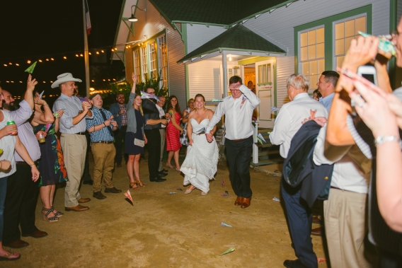 exit with paper planes