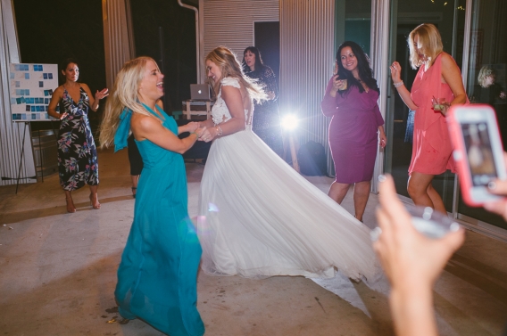 bride dancing liney moon stellar house