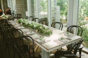 simple green and elegant wedding reception